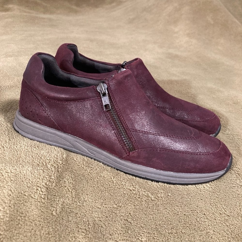 NIB Vintage Aerosoles Leather Sing Along Shoes Size 8M